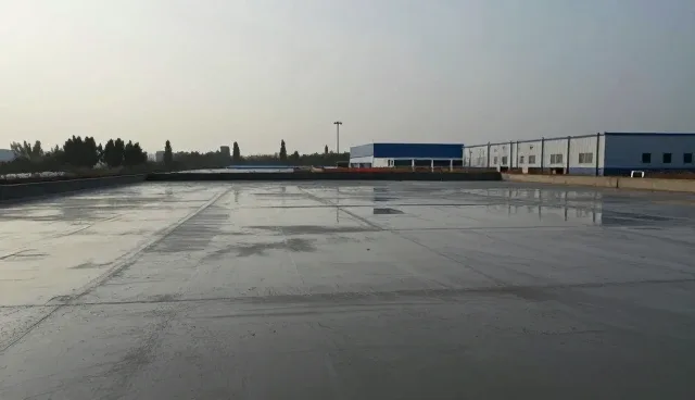 旧屋面翻新中的管道堵漏误区澄清